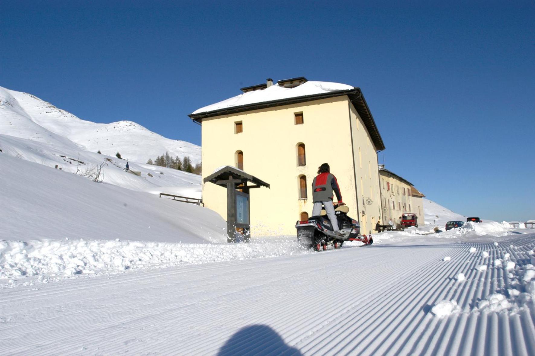 Hotel Dimora Storica La Mirandola Passo del Tonale Eksteriør billede